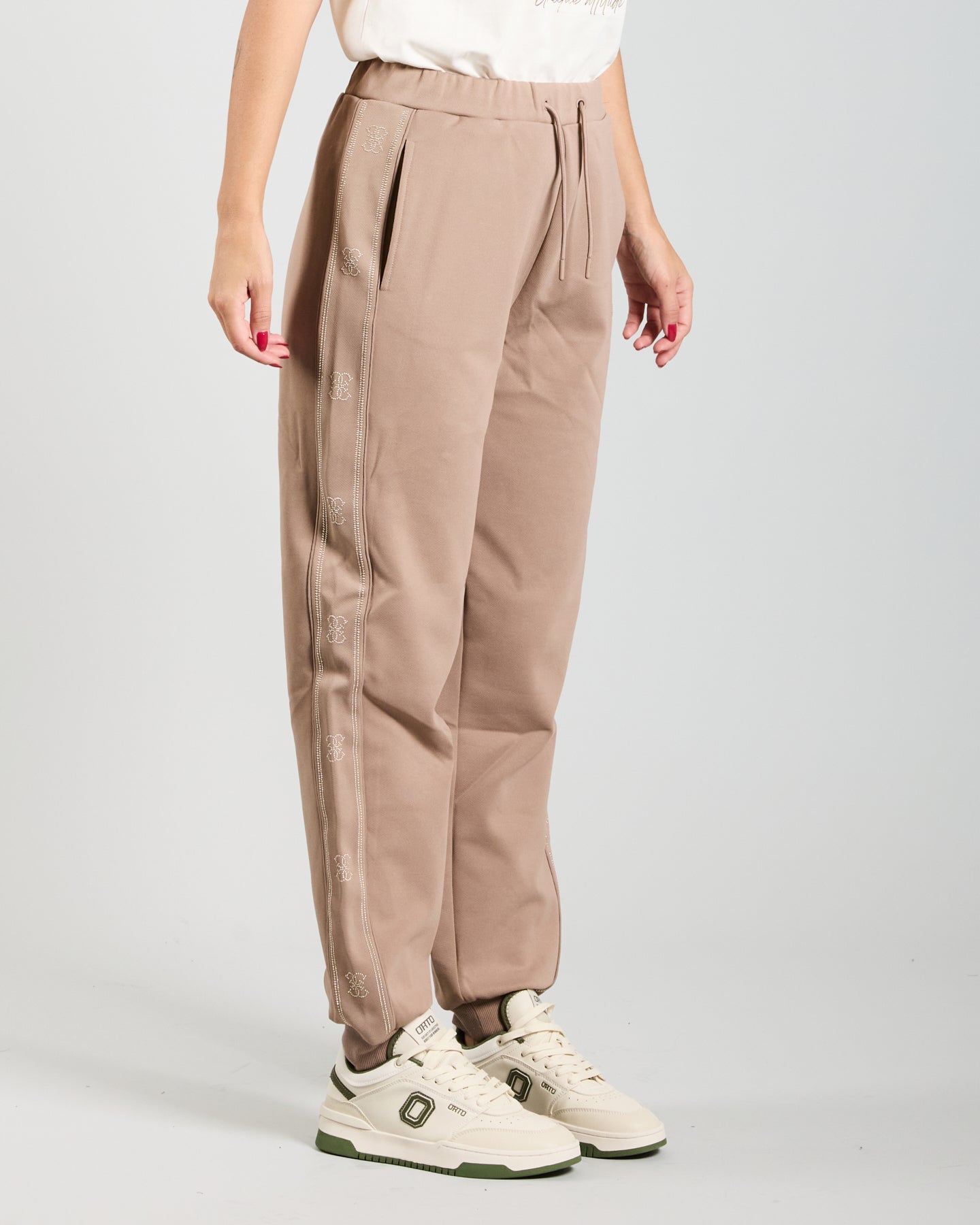 GUESS V5BB23 KCX22G1K8