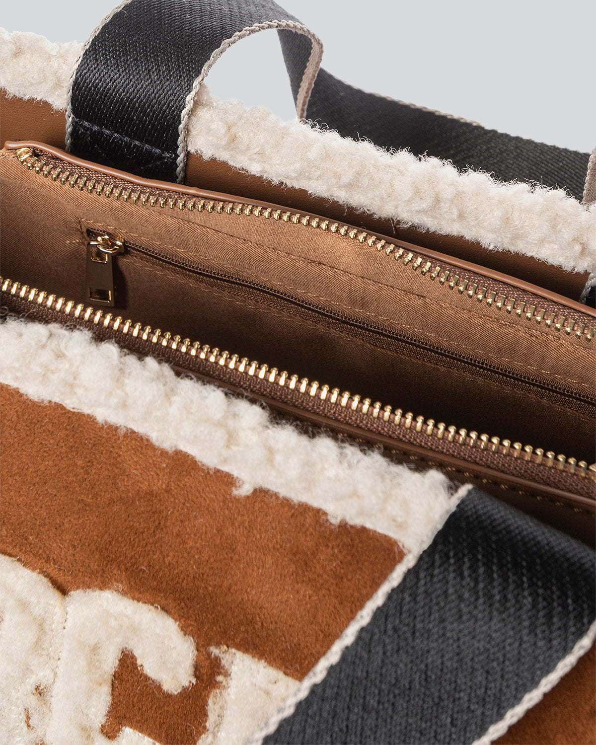 MARC ELLIS BUBY EWE M 25C