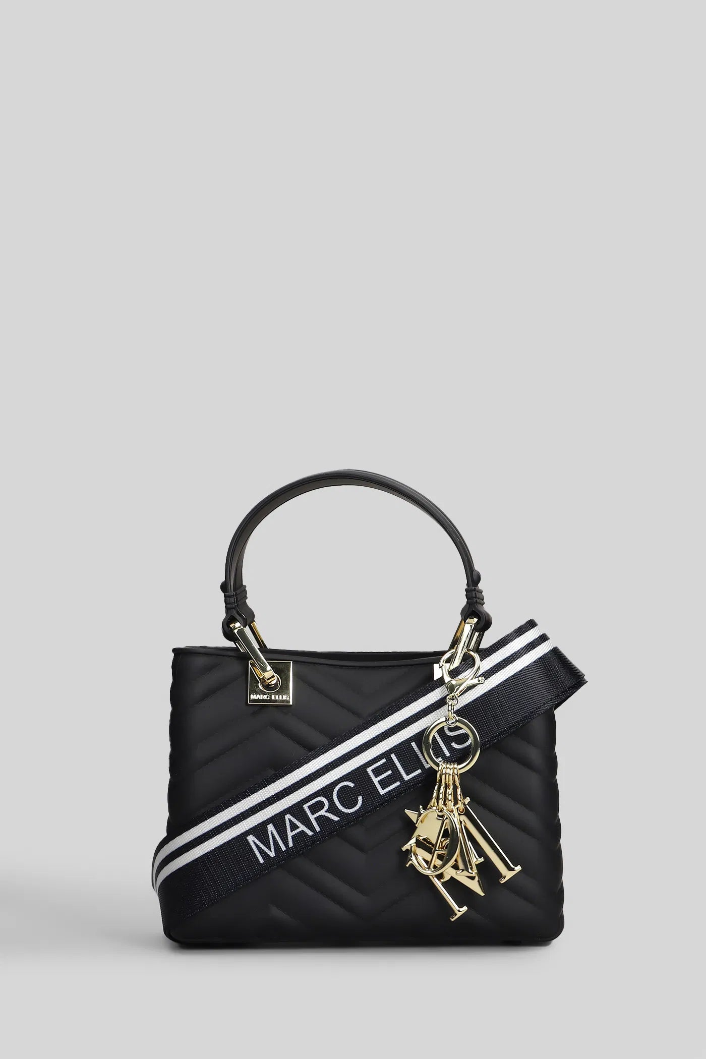 MARC ELLIS FLAT KRISSY S WAVE 251