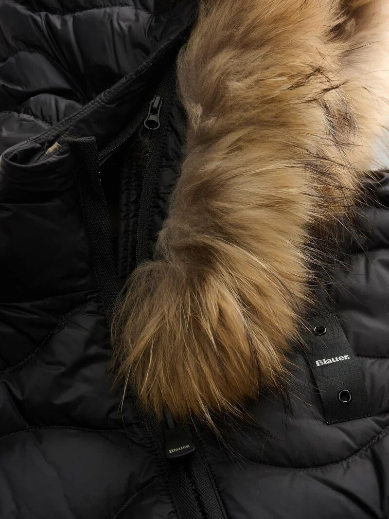 Blauer aldie nero