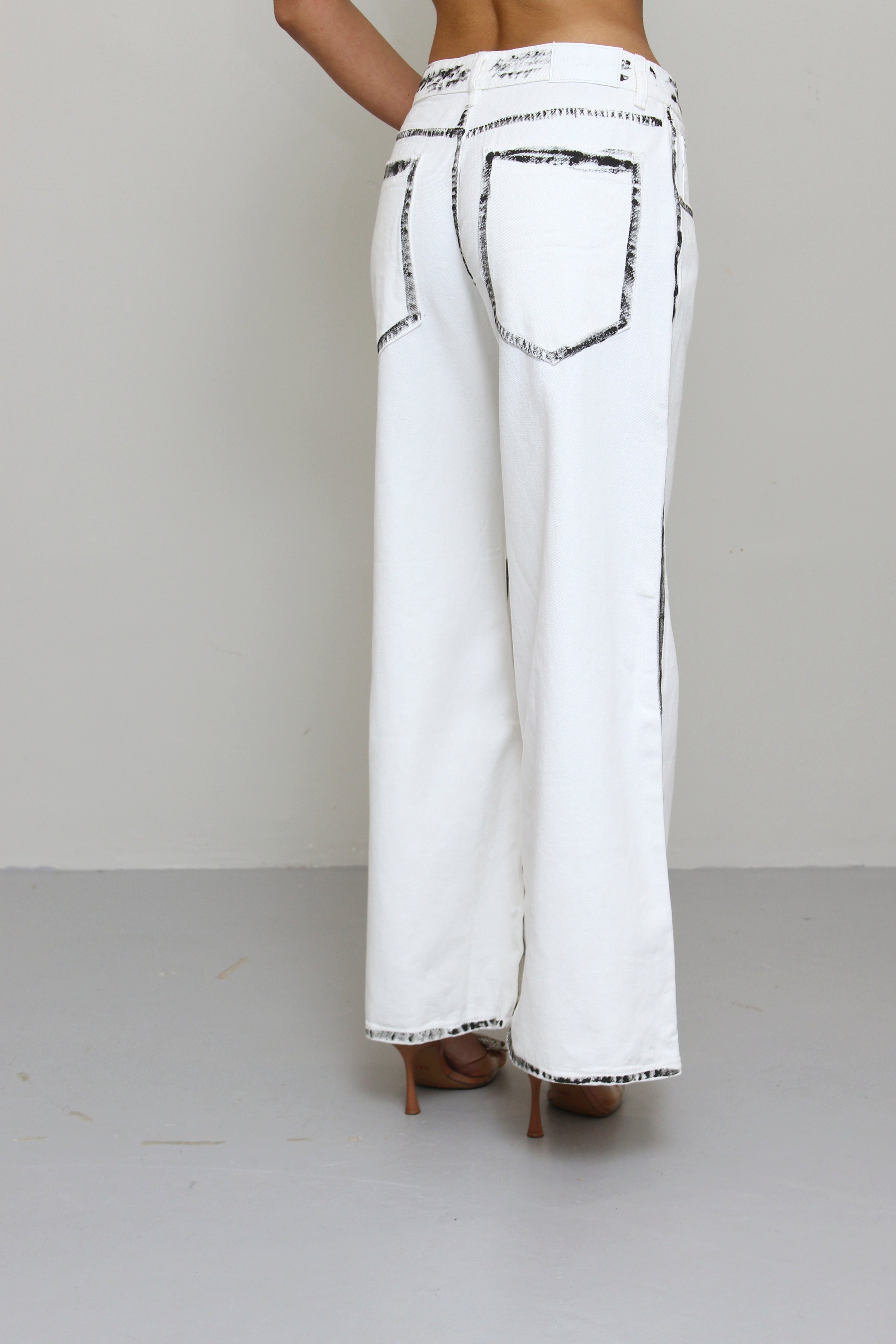 Glamorous HC0217AW