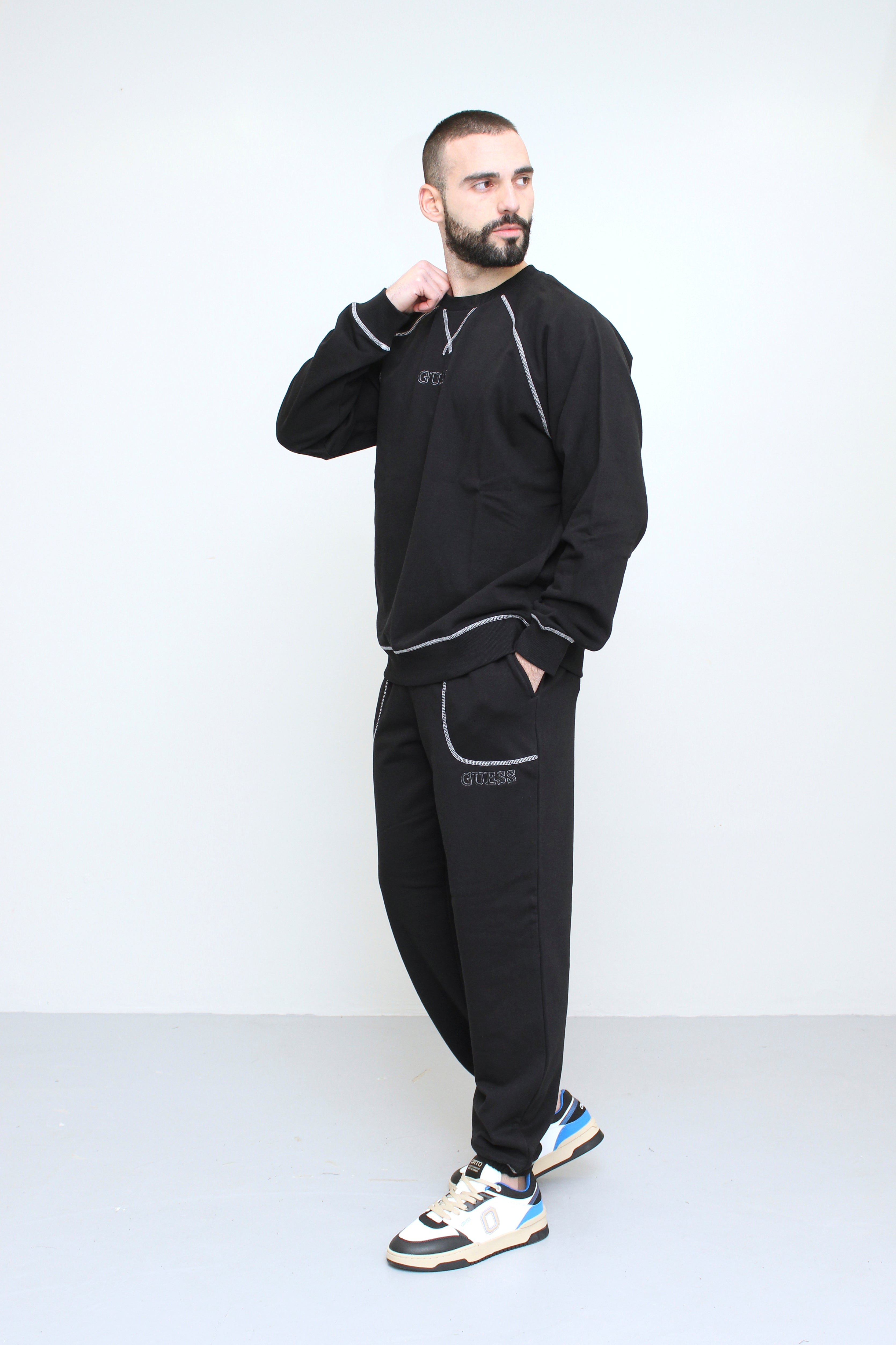 GUESS U5RQ00KCO31JBLK