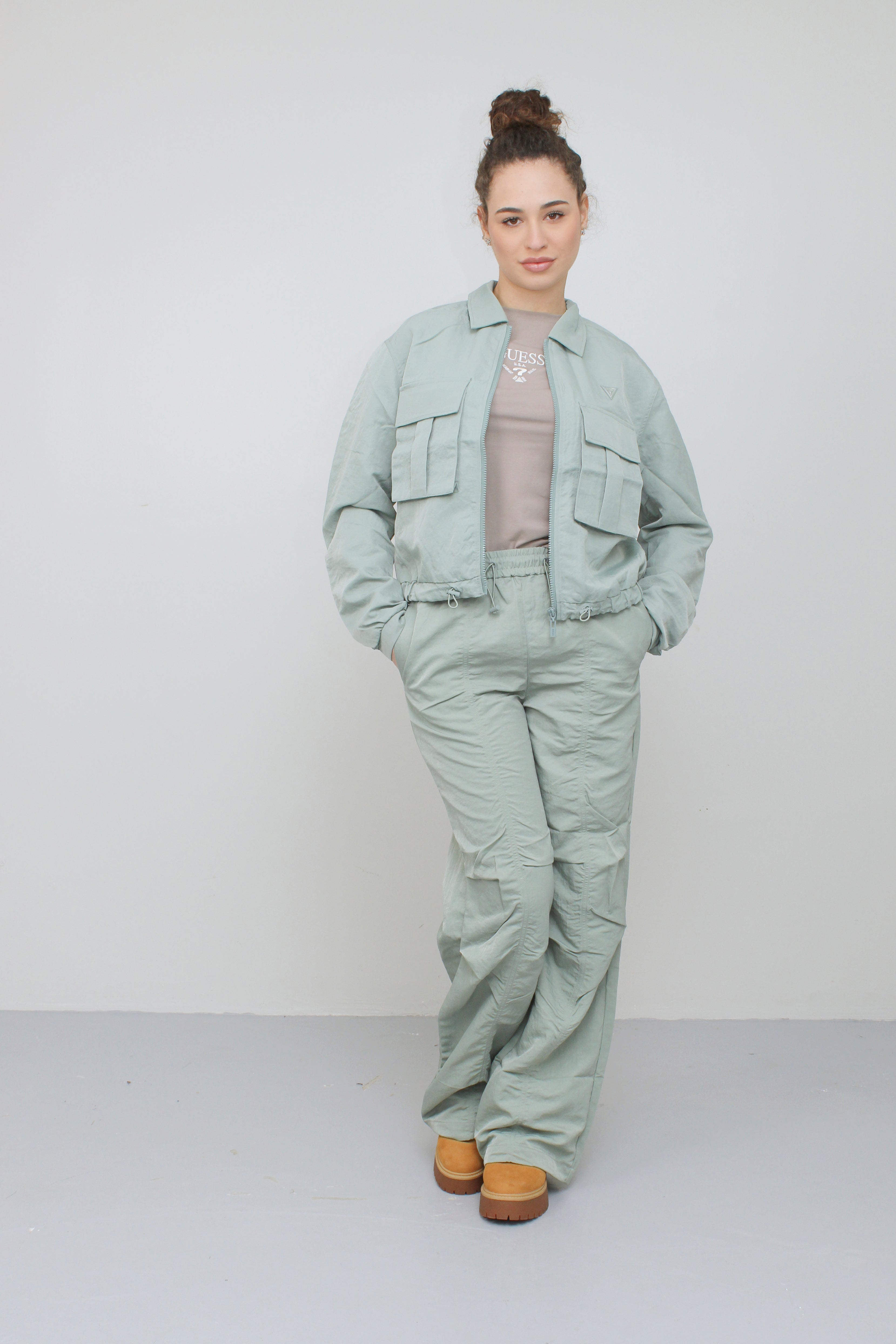 GUESS V5RB18WGYB0G8CW