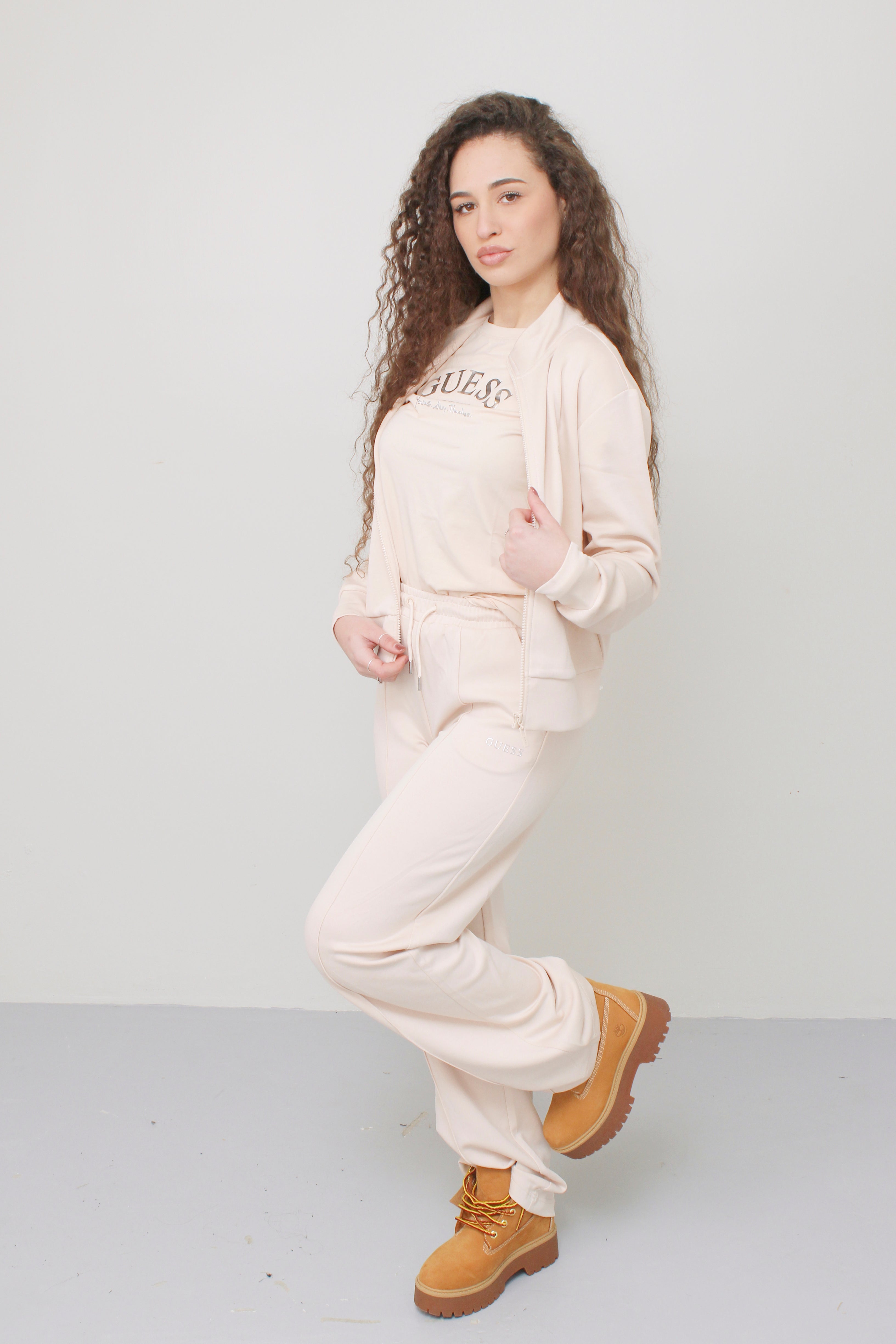 GUESS V5RB19KCOB2A13W