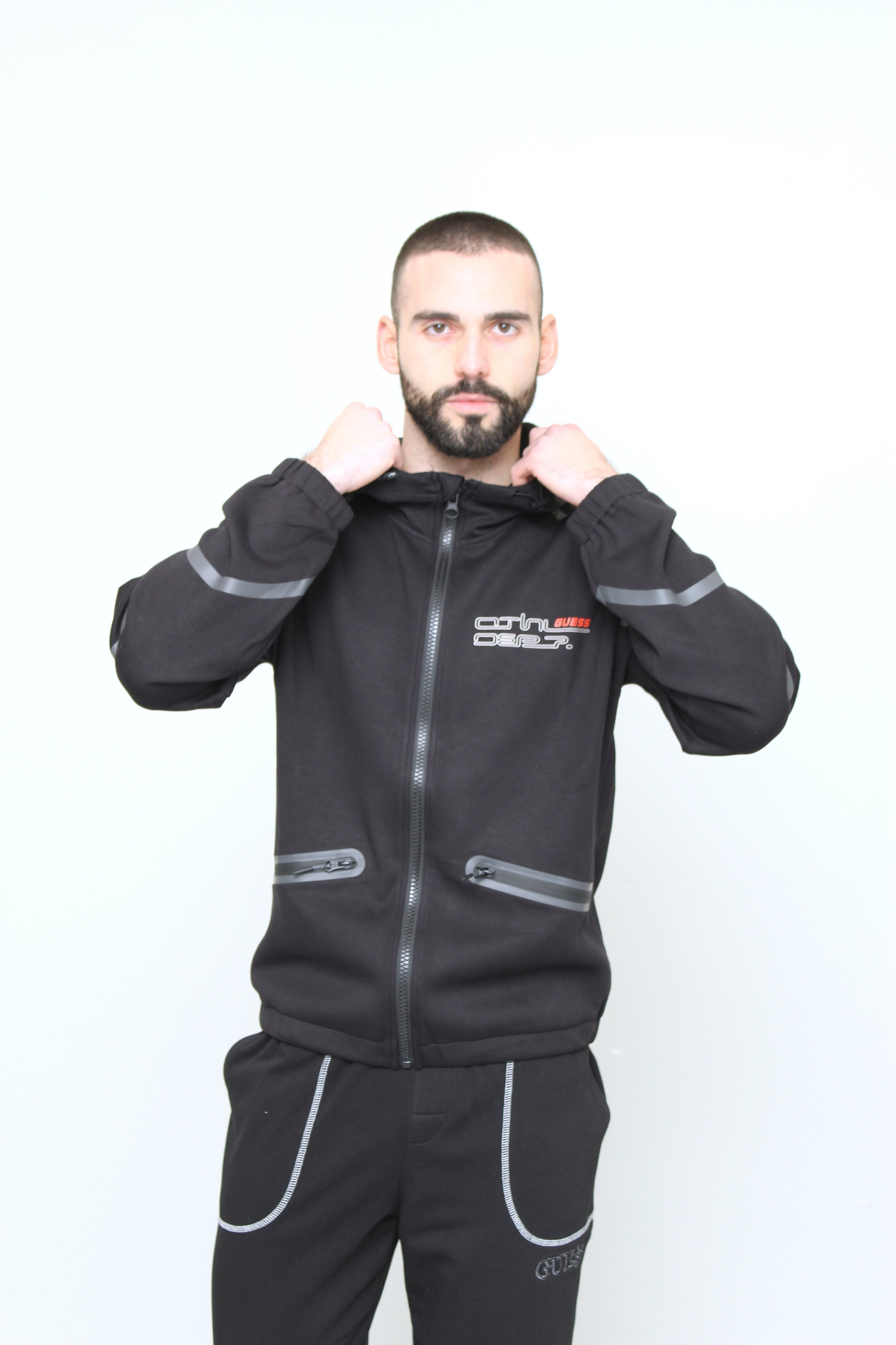 GUESS Z5RQ12KCNS0JBLK