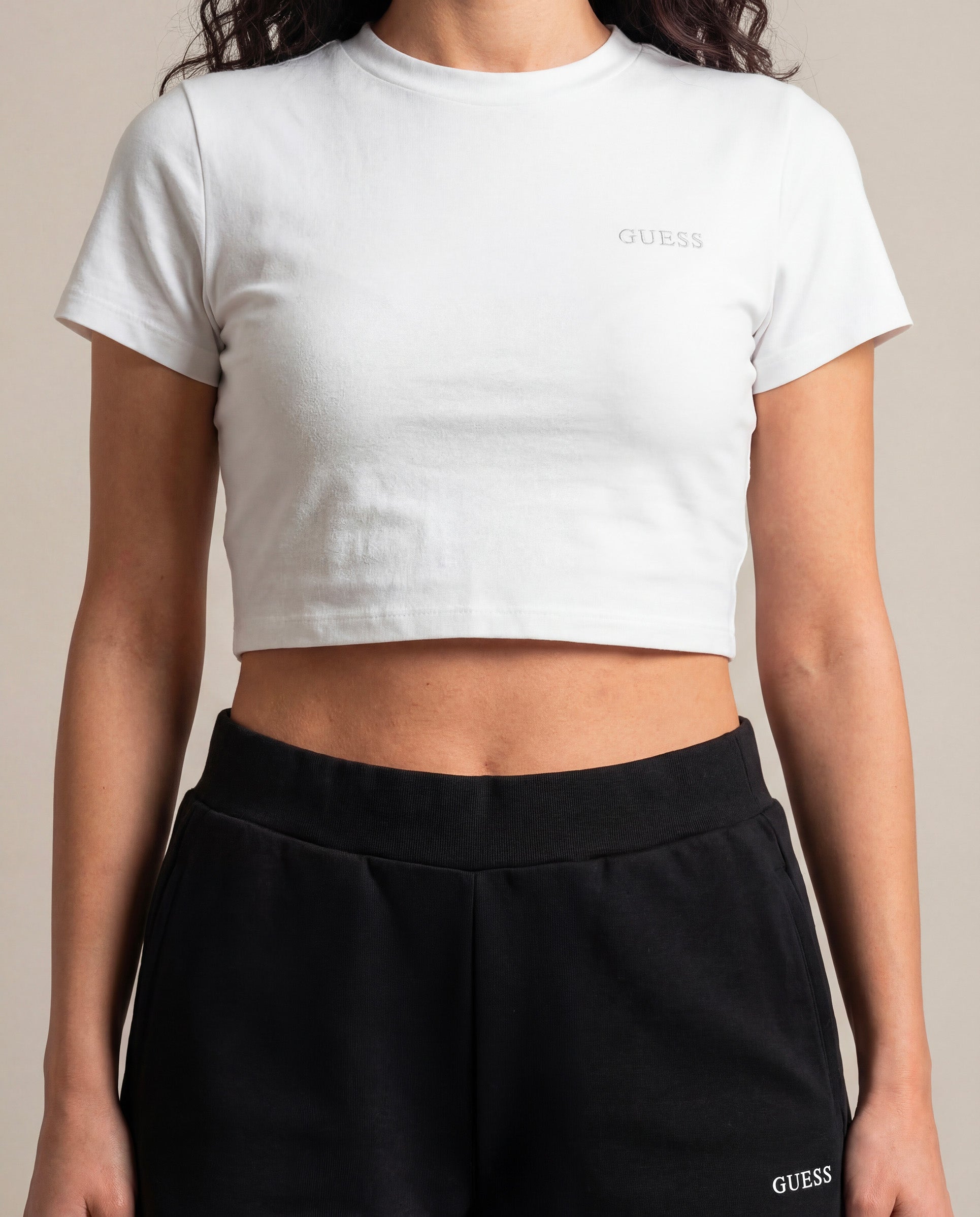 GUESS V6GI17 K2984G011