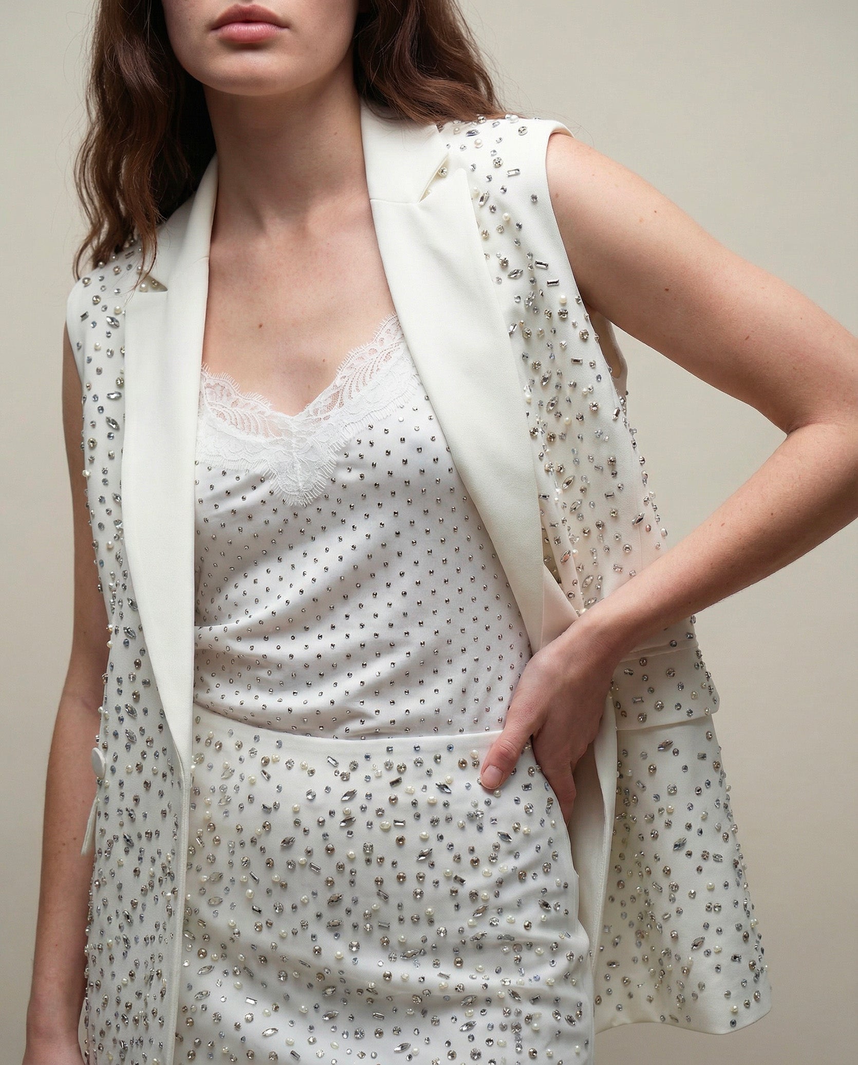 RICHMOND UWP26237TOW