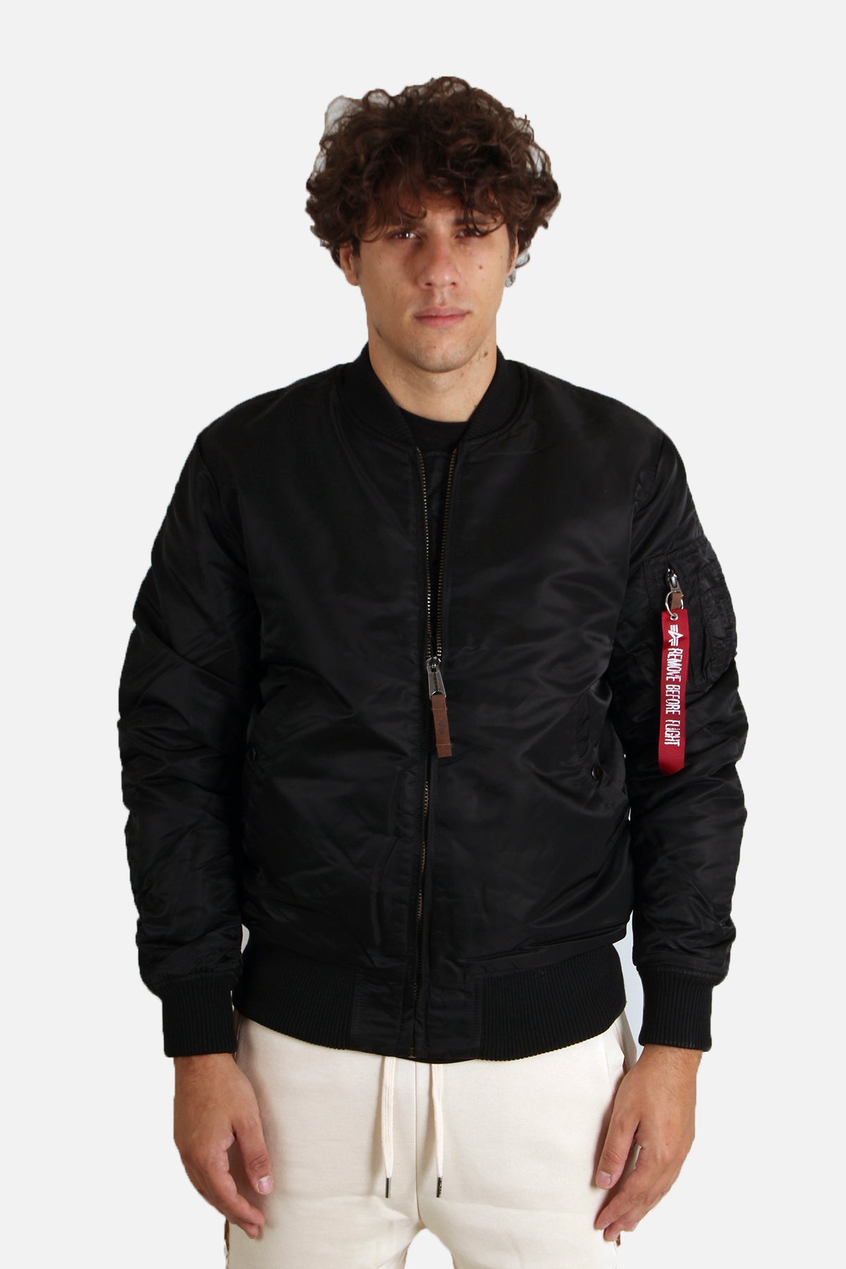 ALPHA INDUSTRIES 16810003