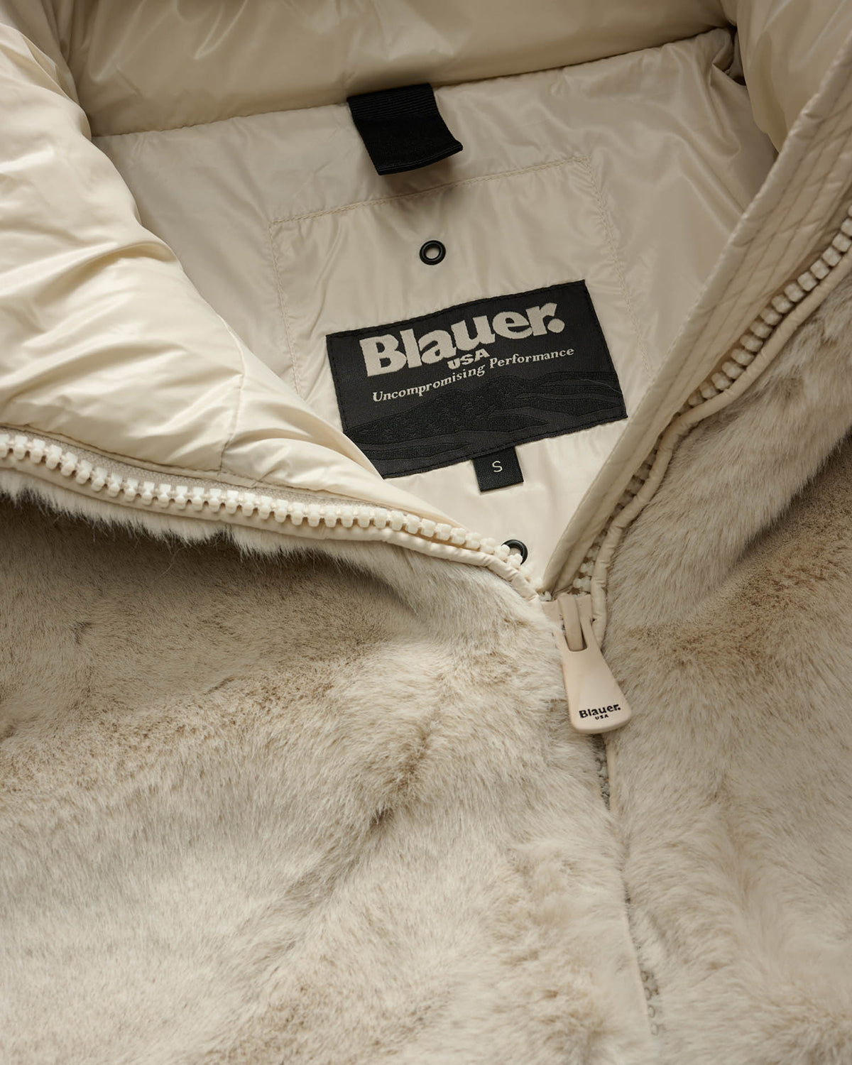 BLAUER 25WBLDC02178907