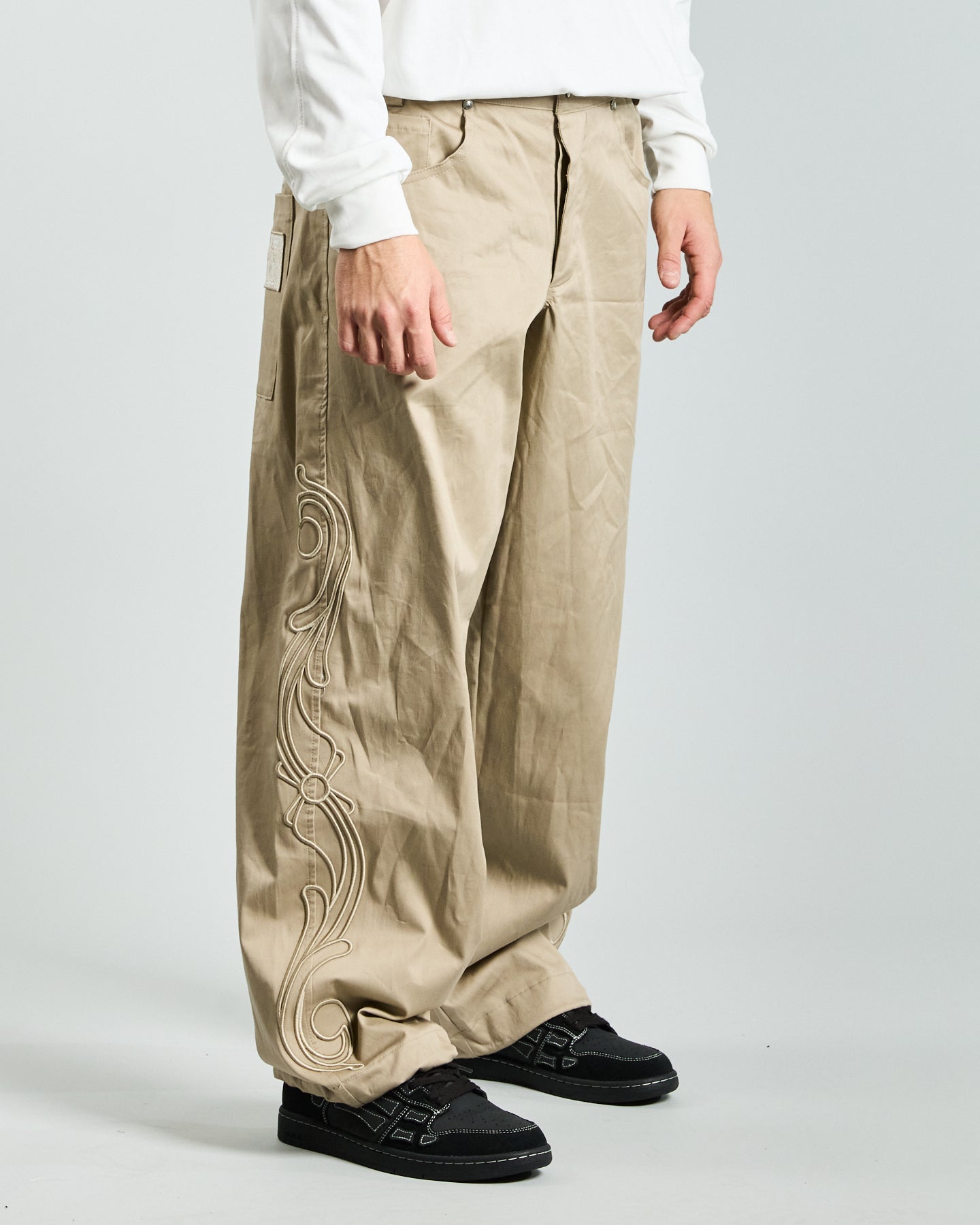 GAVENSEMBLE PANT60BG