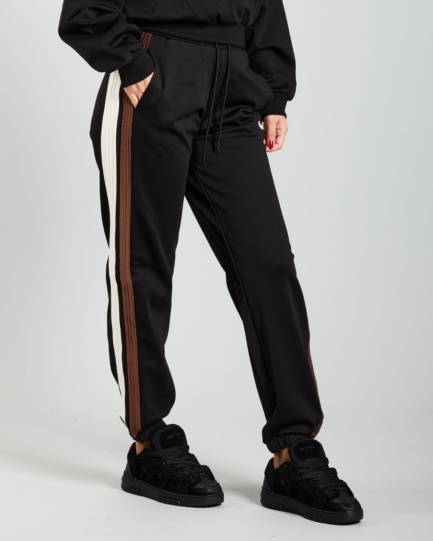 GUESS V5BB02 KCX22JBLK