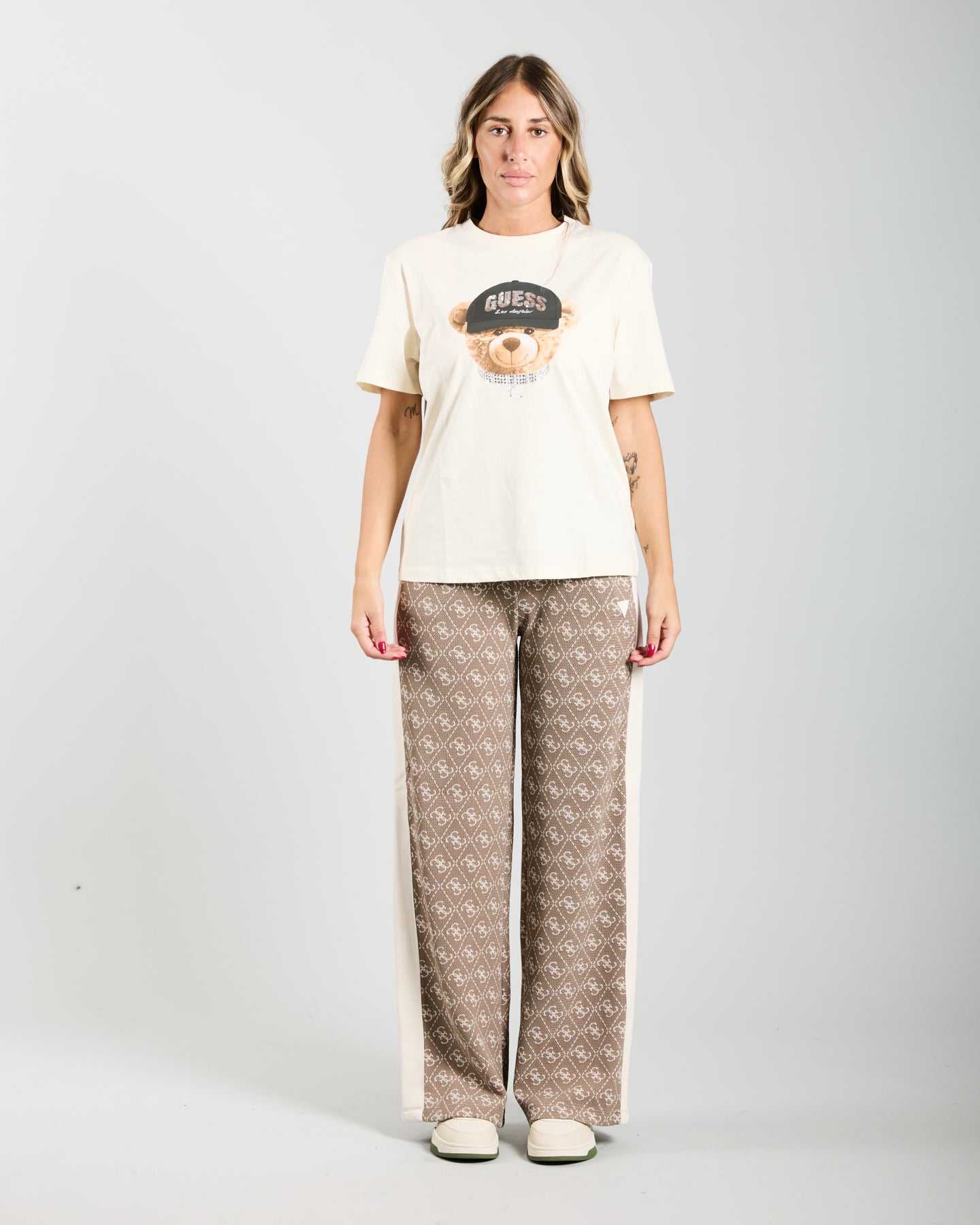 GUESS V5BI09 I3Z14G1O6