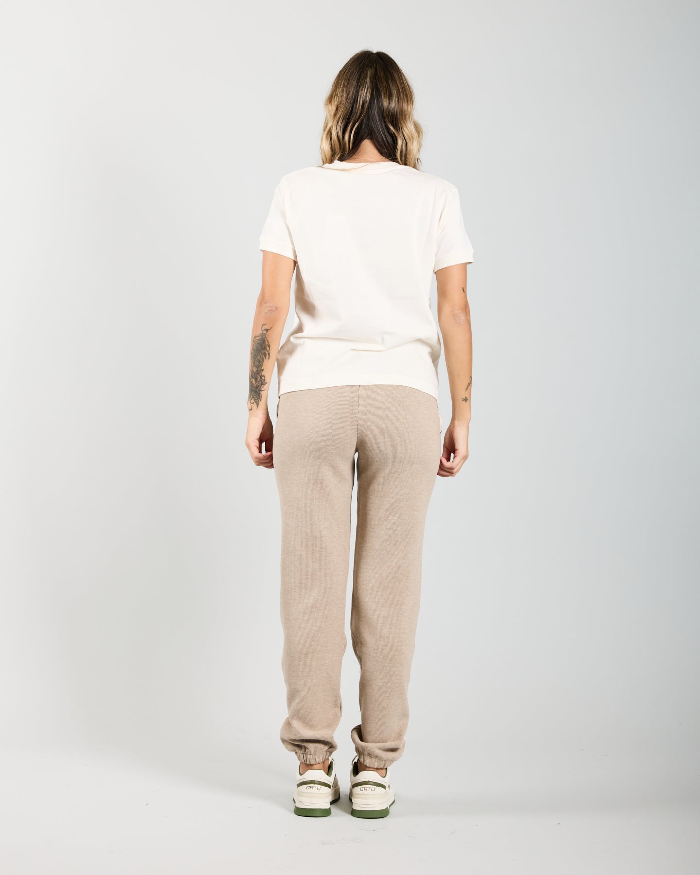 GUESS V5BI16 K8FQ4G015