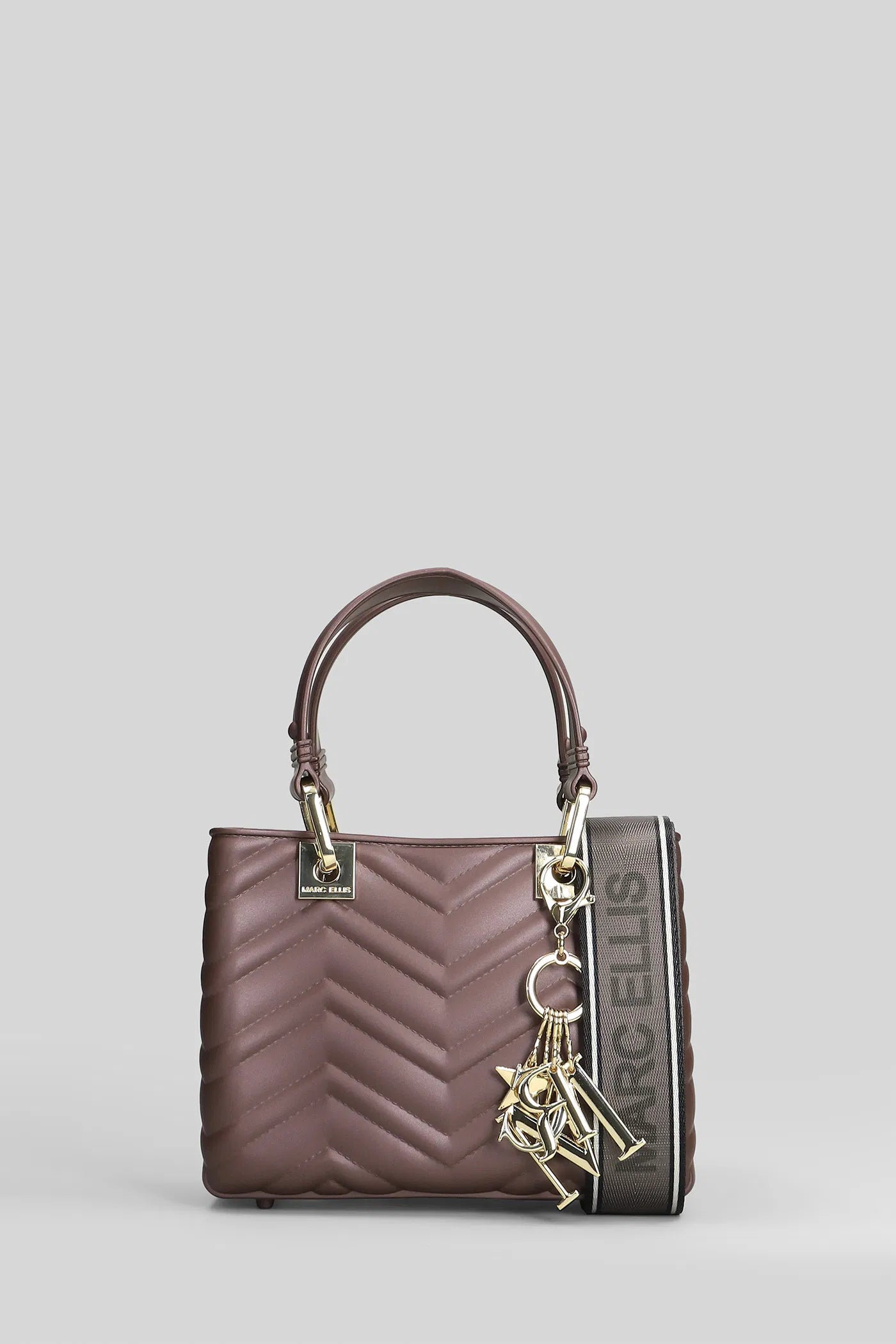 MARC ELLIS FLAT KRISSY S WAVE 252