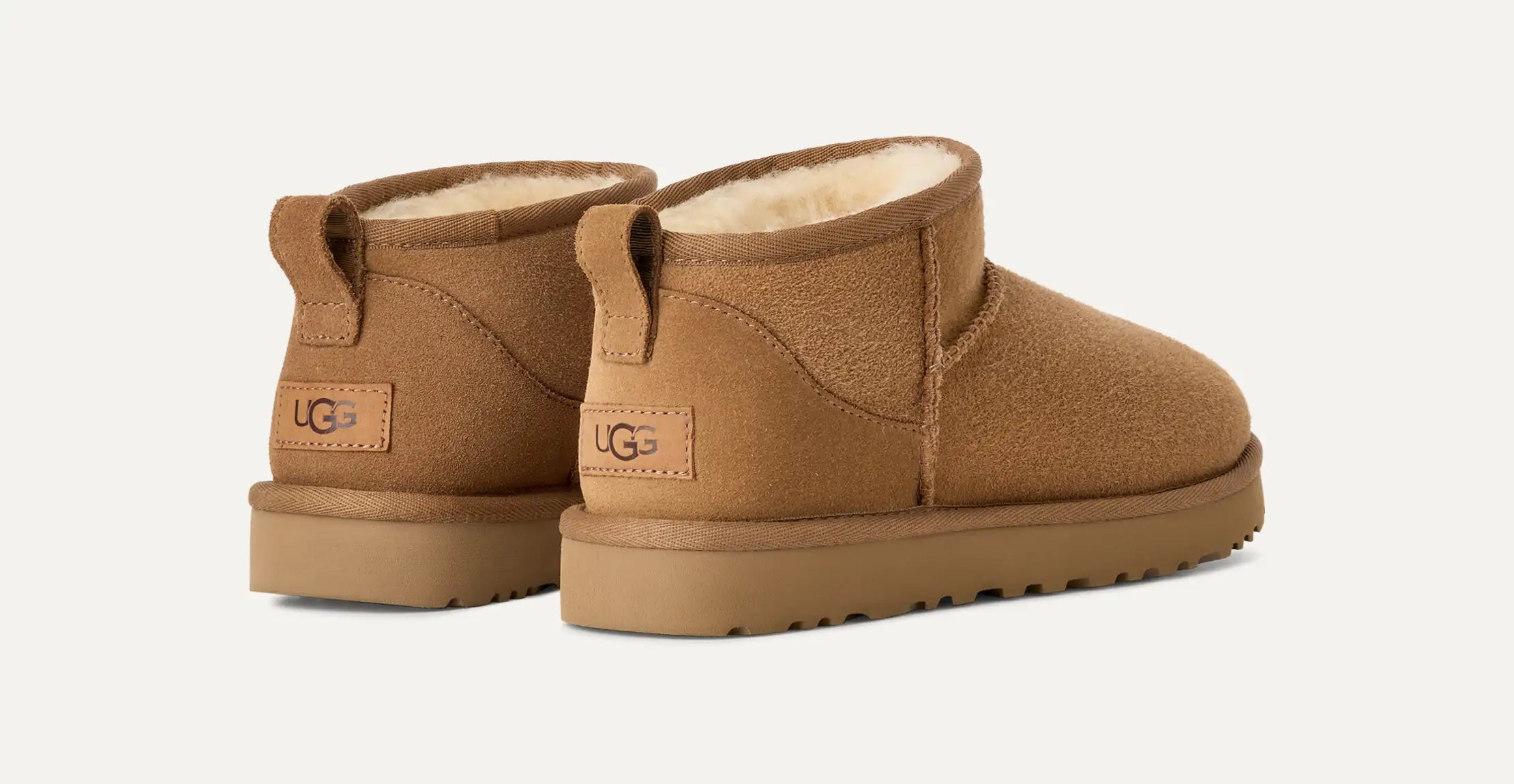 UGG 1116109CHE