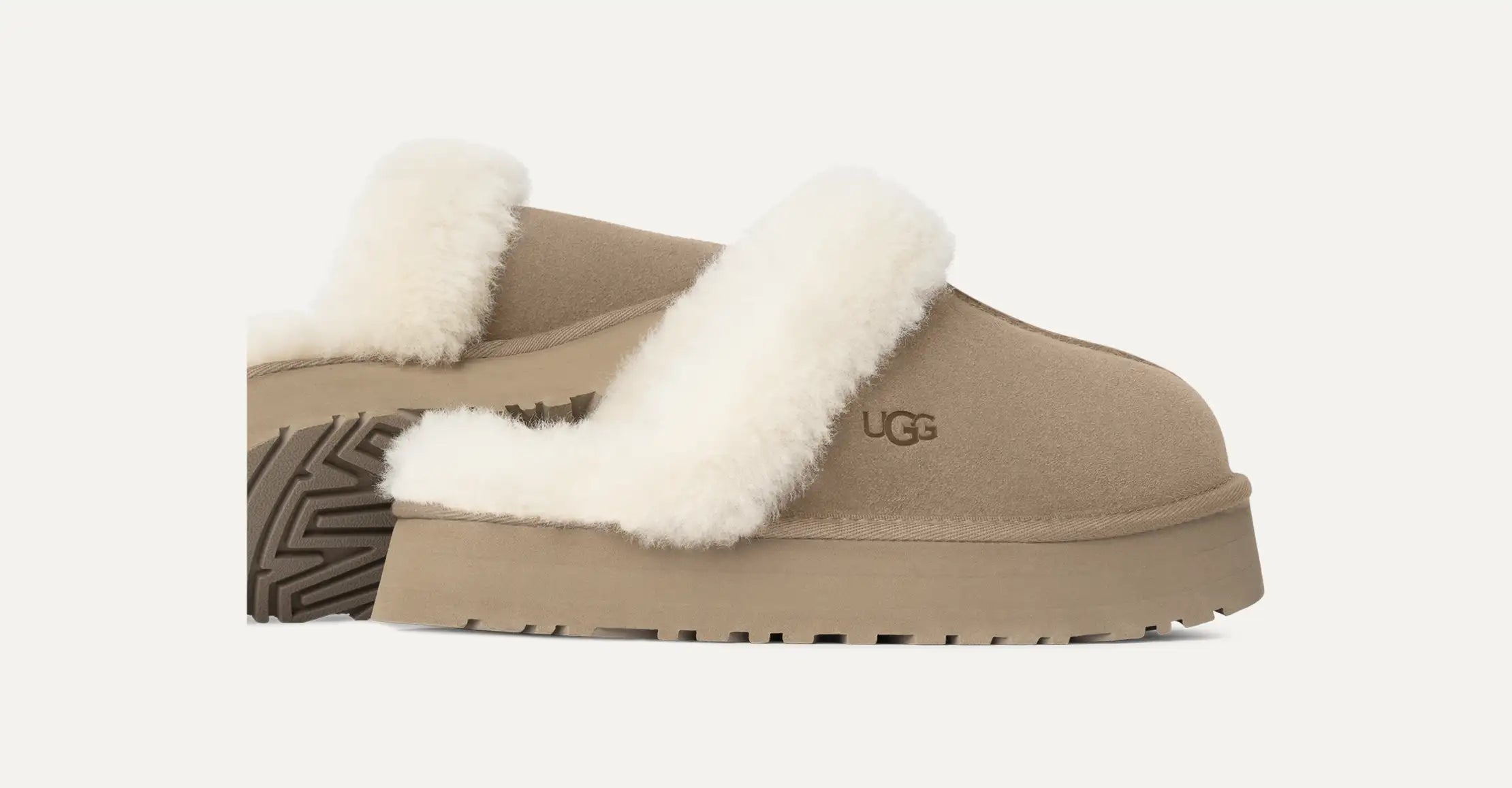 UGG 1122550SAN